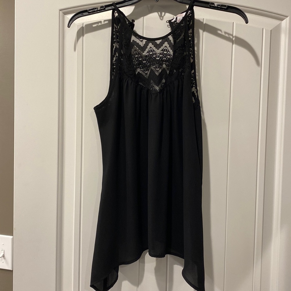Lace tank